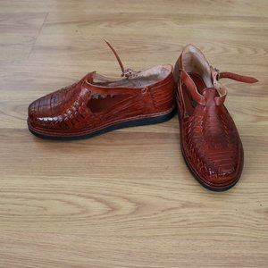 Raguer Leather Huaraches Men's 7, Women's 8.5